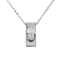 Love halsband med stav och hjärta